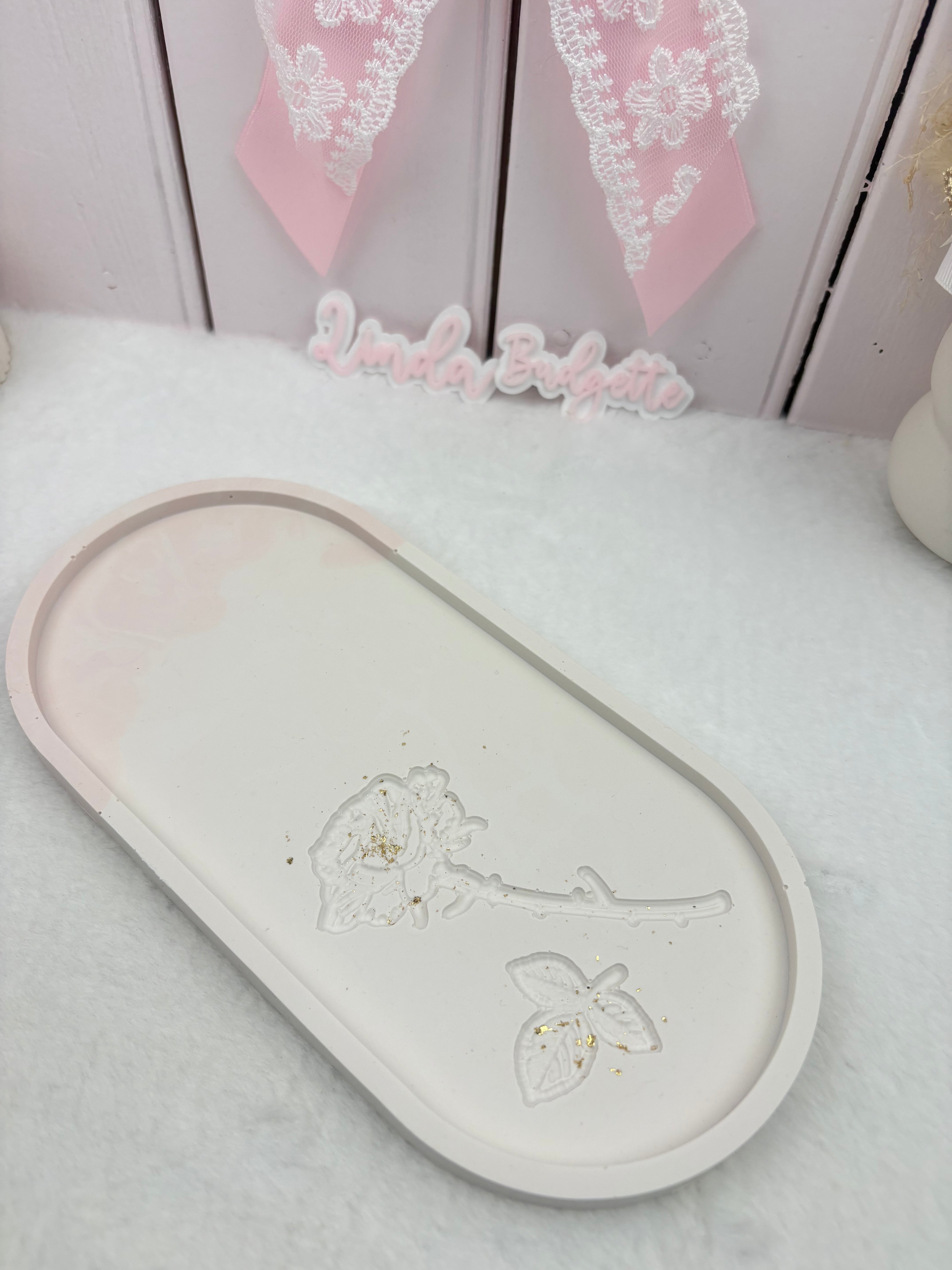 Plateaux en jesmonite